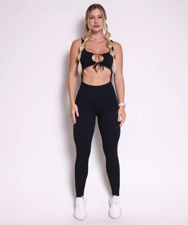 Macacão Fitness Valência Preto